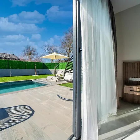 Βίλα 2 Bedroom Private With Swimming Pool